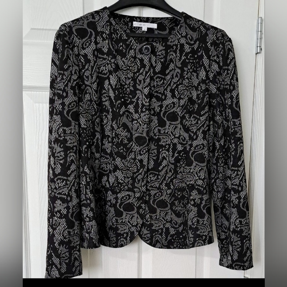 Cleo ButtonUp Black Print Jacket
